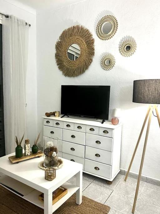 Appartement 20 Mts Plage, Pl Mediterranee, Vue Mer Parking Canet-en-Roussillon Buitenkant foto