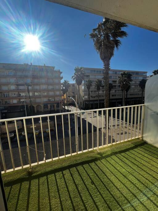 Appartement 20 Mts Plage, Pl Mediterranee, Vue Mer Parking Canet-en-Roussillon Buitenkant foto