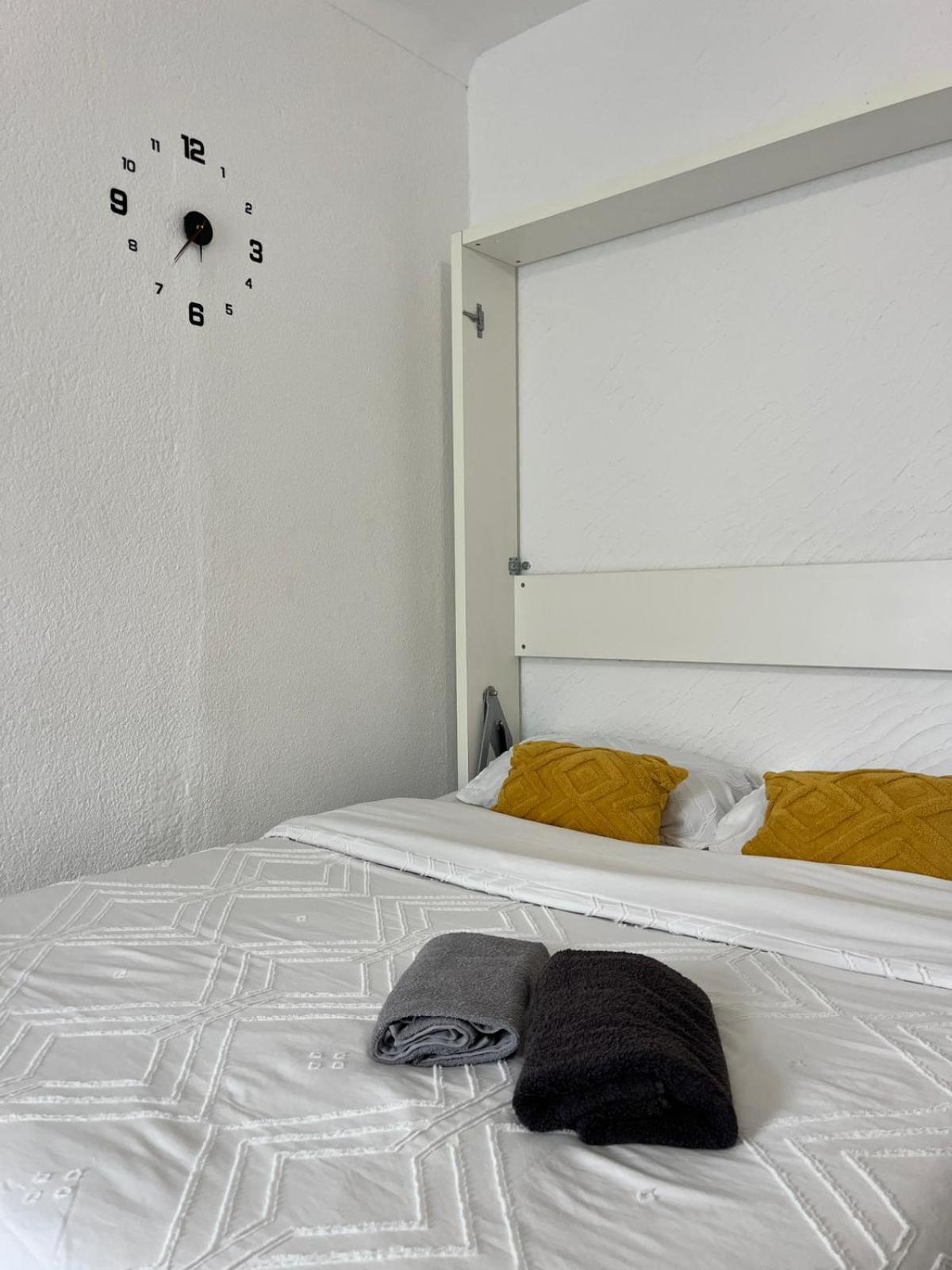 Appartement 20 Mts Plage, Pl Mediterranee, Vue Mer Parking Canet-en-Roussillon Buitenkant foto